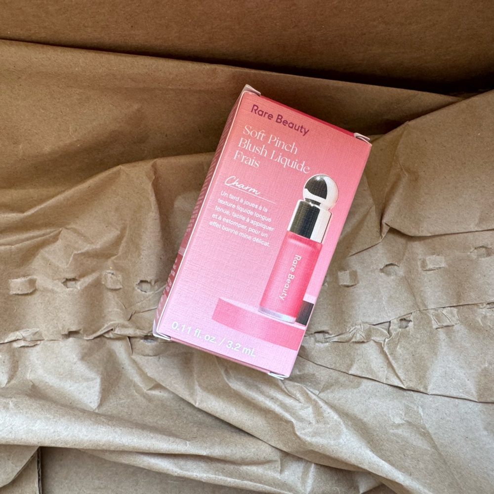 NWT Rare Beauty NEW Soft Pinch Liquid Blush Mini in Charm